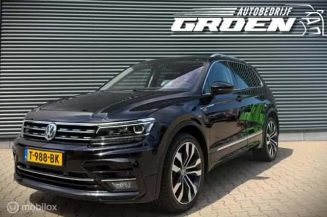 Volkswagen Tiguan (2018) thumbnail 1