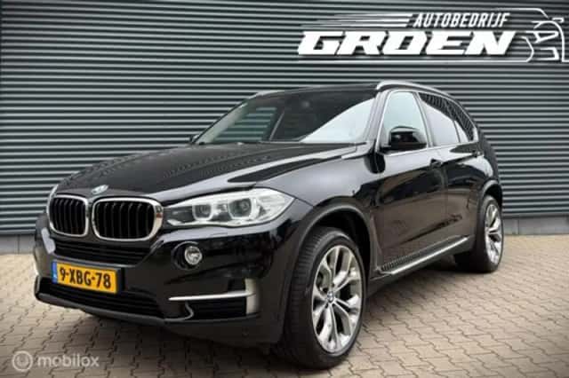 BMW X5 (2014) thumbnail 1