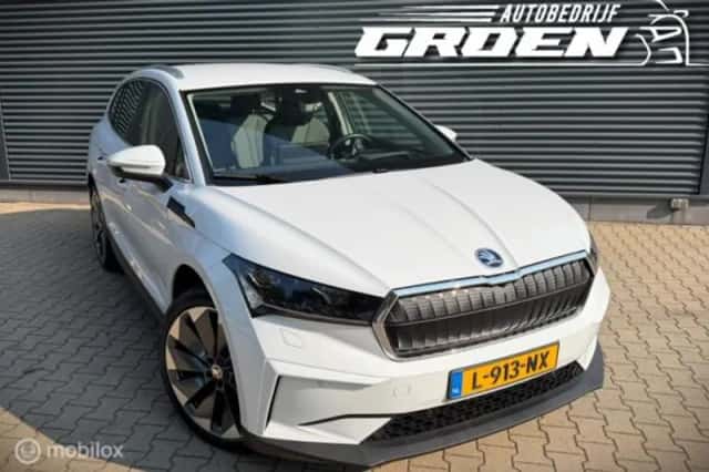 Škoda Enyaq (2021) thumbnail 4