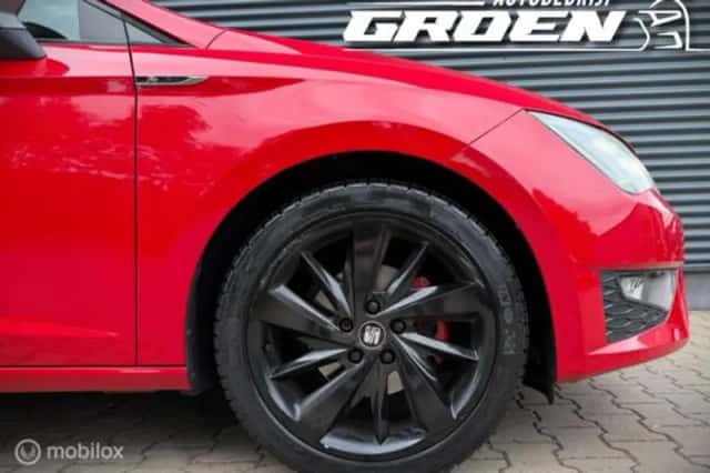 SEAT Leon (2013) thumbnail 6