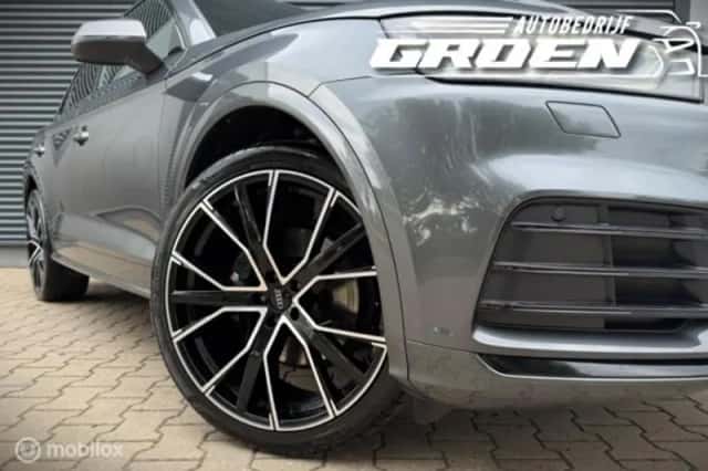 Audi SQ5 (2018) thumbnail 4