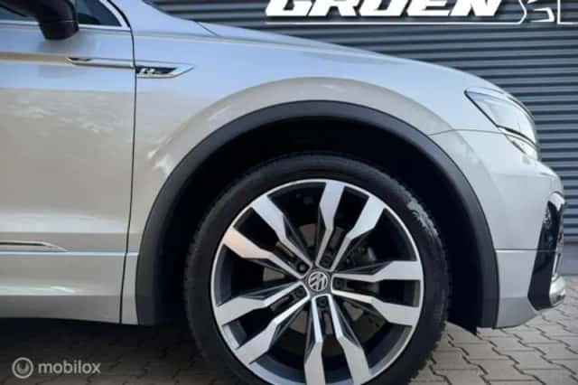 Volkswagen Tiguan (2017) thumbnail 6