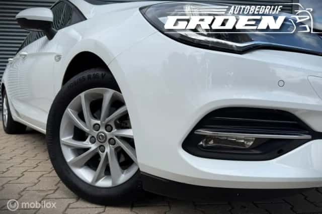 Opel Astra Sports Tourer (2019) thumbnail 5