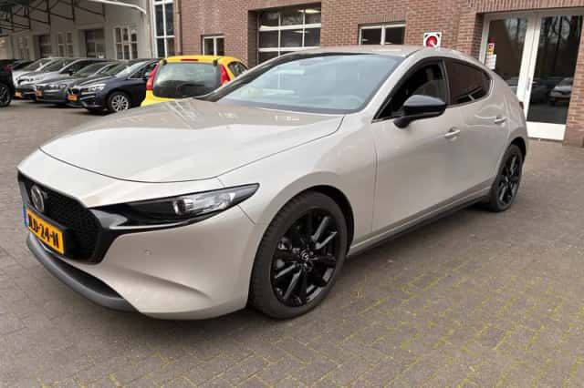 Mazda 3 (2025) thumbnail 6