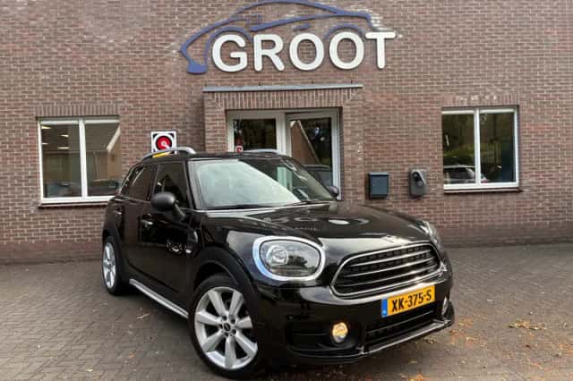 MINI Countryman (2019) thumbnail 1