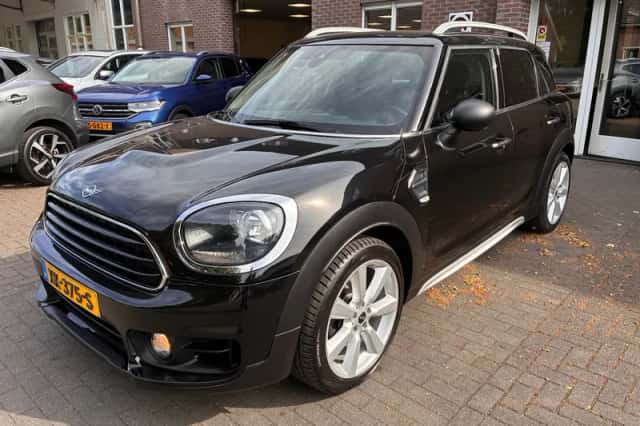MINI Countryman (2019) thumbnail 6