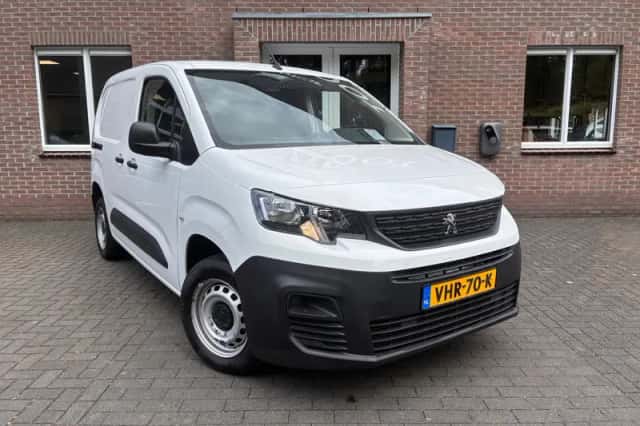 Peugeot Partner (2020) thumbnail 2