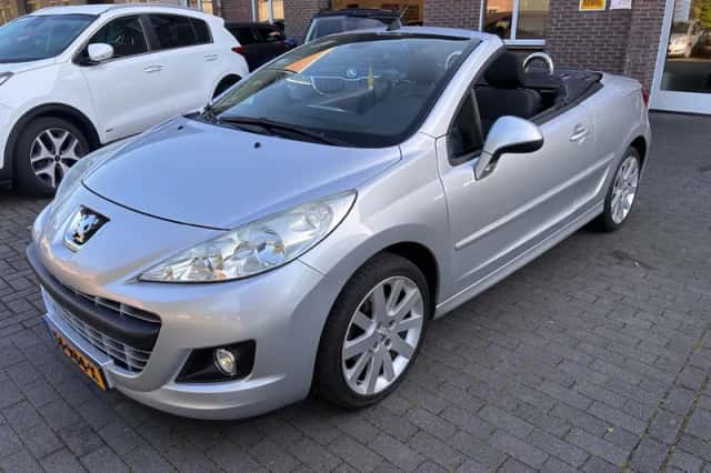 Peugeot 207 (2011) thumbnail 6