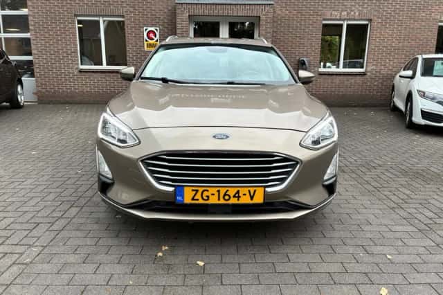 Ford Focus (2019) thumbnail 4