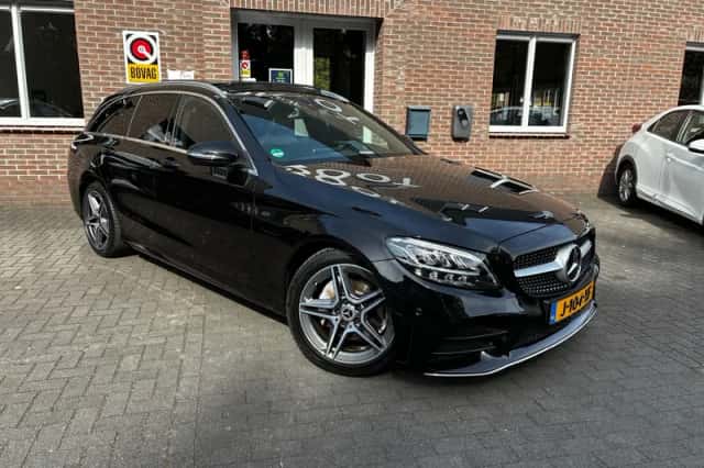 Mercedes-Benz C-Klasse (2020) thumbnail 2