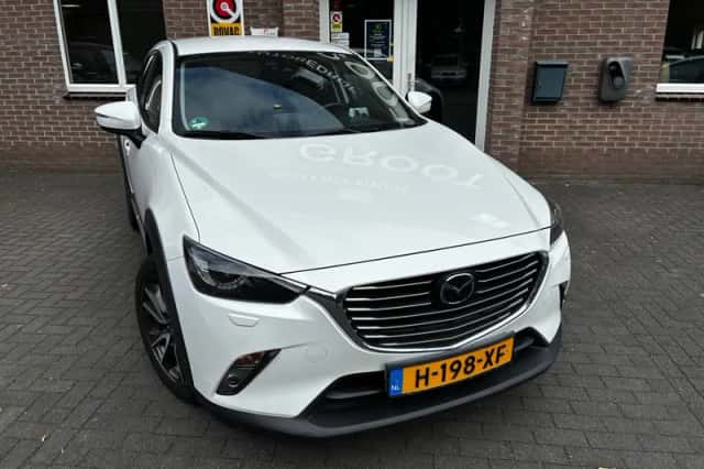 Mazda CX-3 (2017) thumbnail 4