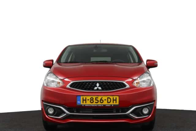 Mitsubishi Space Star (2020) thumbnail 3