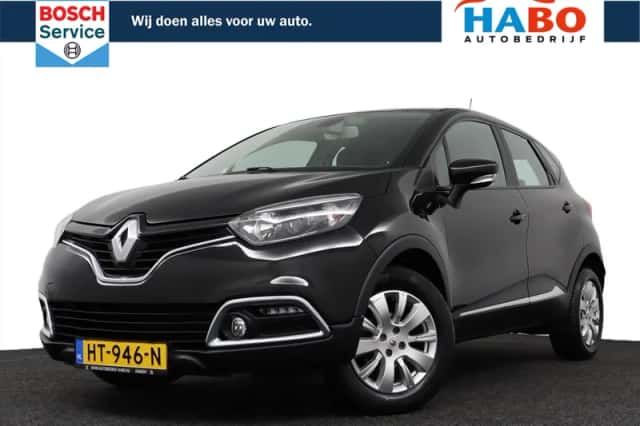Renault Captur (2016) thumbnail 1