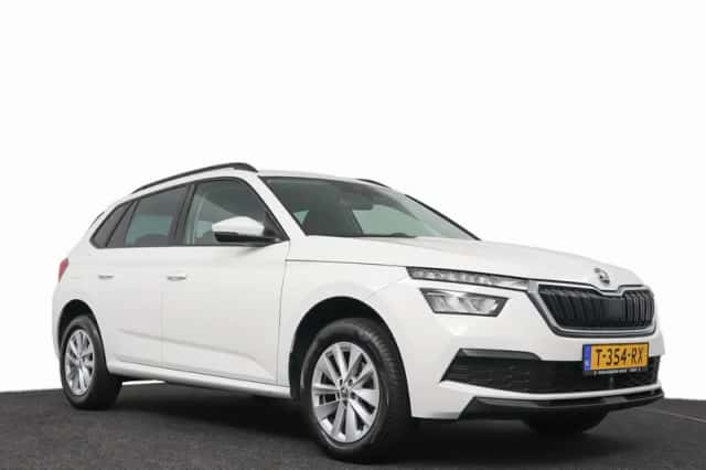 Škoda Kamiq (2023) thumbnail 5