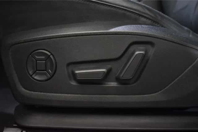 Audi Q3 (2019) thumbnail 6