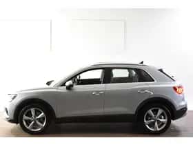 Audi Q3 (2019) thumbnail 9