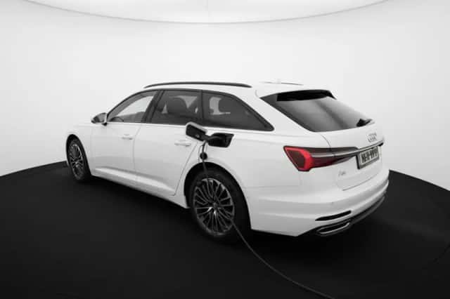 Audi A6 (2021) thumbnail 5