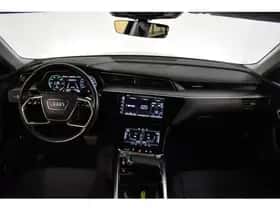 Audi e-tron (2020) thumbnail 2