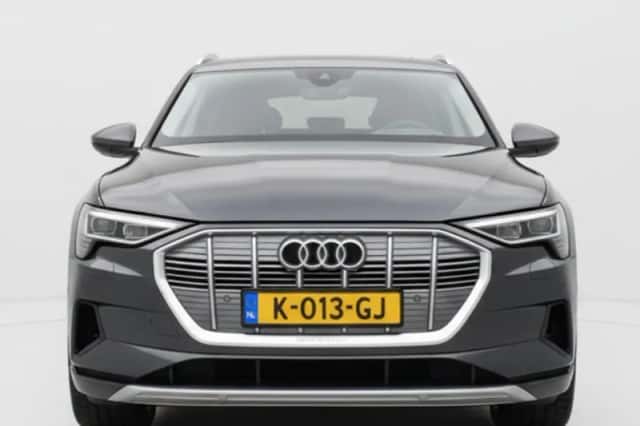 Audi e-tron (2020) thumbnail 6