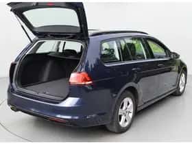 Volkswagen Golf thumbnail 11