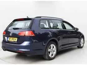 Volkswagen Golf thumbnail 3