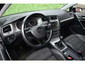 Volkswagen Golf thumbnail 22