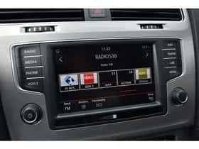 Volkswagen Golf thumbnail 28