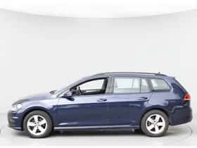 Volkswagen Golf thumbnail 6