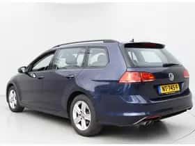 Volkswagen Golf thumbnail 9