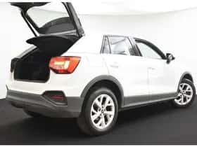Audi Q2 (2023) thumbnail 11