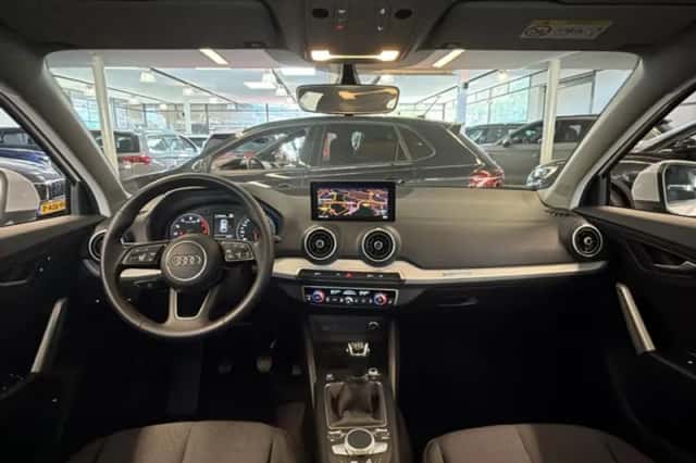 Audi Q2 (2023) thumbnail 6