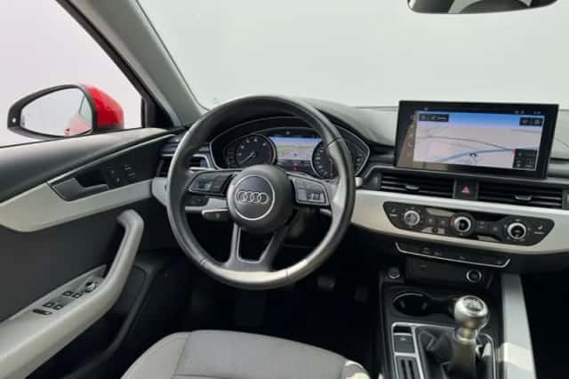 Audi A4 (2021) thumbnail 6