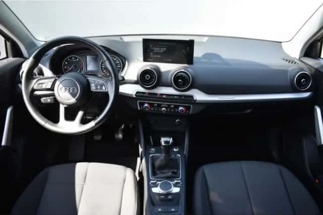 Audi Q2 (2023) thumbnail 2
