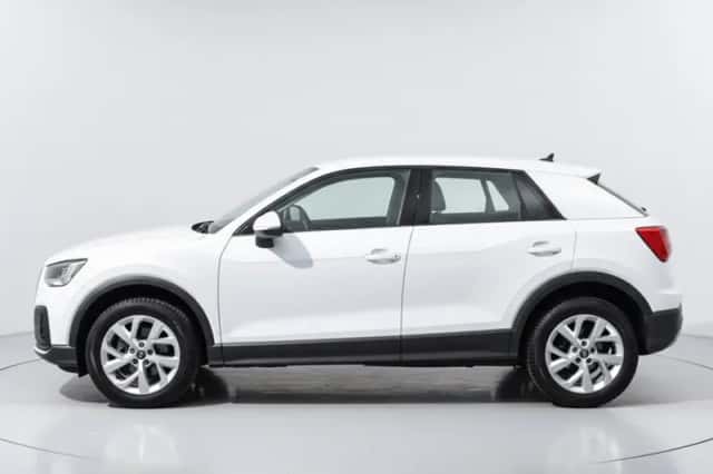 Audi Q2 (2023) thumbnail 6