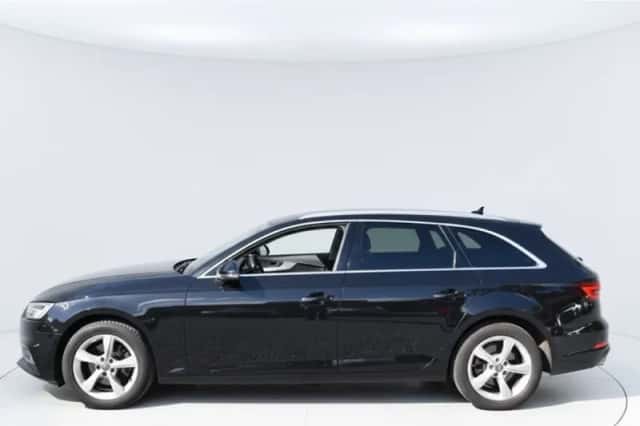 Audi A4 (2019) thumbnail 3