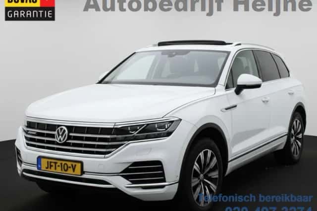 Volkswagen Touareg (2021) thumbnail 1