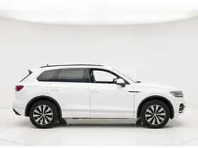 Volkswagen Touareg thumbnail 14