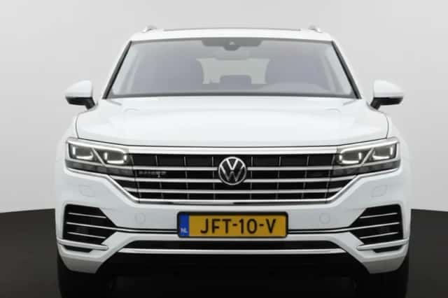 Volkswagen Touareg (2021) thumbnail 5