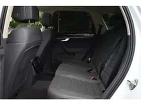 Volkswagen Touareg thumbnail 44