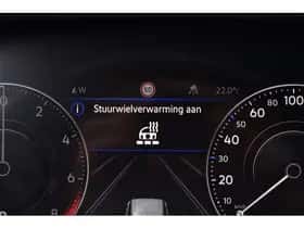Volkswagen Touareg thumbnail 53
