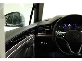 Volkswagen Touareg thumbnail 81