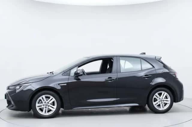 Toyota Corolla (2021) thumbnail 4
