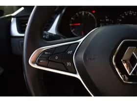 Renault Captur thumbnail 22