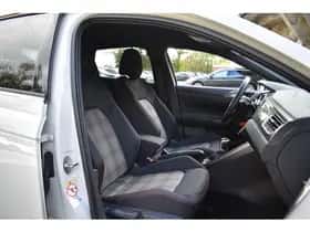 Volkswagen Polo (2024) thumbnail 18