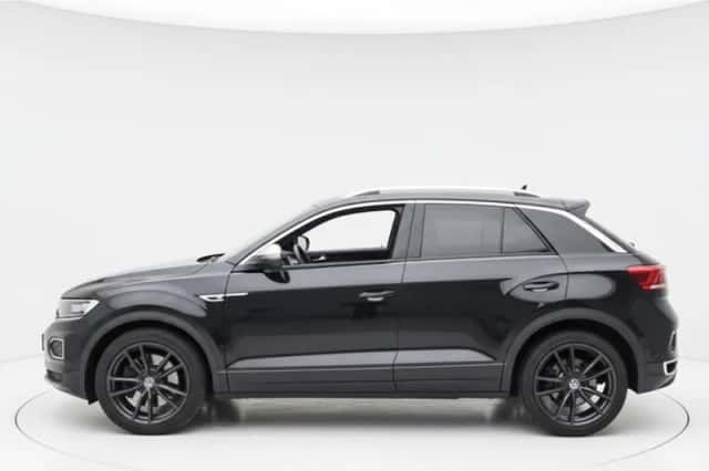 Volkswagen T-Roc (2021) thumbnail 5