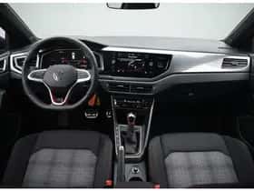 Volkswagen Polo (2024) thumbnail 2