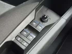 Audi Q4 e-tron thumbnail 12