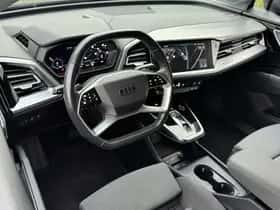 Audi Q4 e-tron thumbnail 10