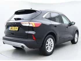 Ford Kuga thumbnail 3