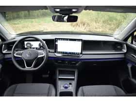 Volkswagen Tayron (2025) thumbnail 2